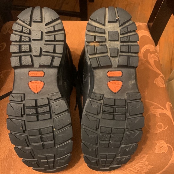 Shoes🥾 - Picture 2 of 5